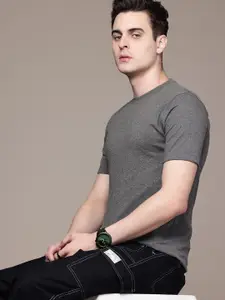 Moda Rapido Men Solid T-shirt