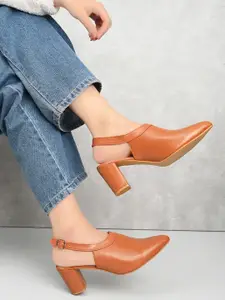 XE Looks Block Sandals