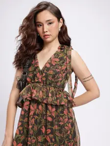 Stylecast X Hersheinbox Floral Print V-Neck Shoulder Tie-Ups Ruffles Maxi Dress