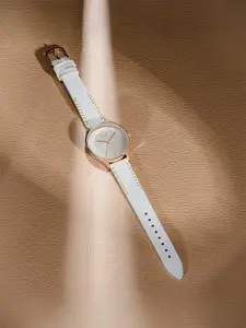 Sonata Women Poze Brass Dial & Leather Straps Analogue Quartz Watch SP80111WL01