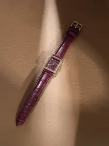 Sonata Poze Women Analog Quartz Leather Straps Watch SP80098WL02