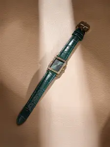 Sonata Women Poze Embellished Dial & Leather Straps Analogue Watch SP80098YL01