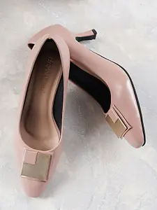 DressBerry Women PU Kitten Pumps