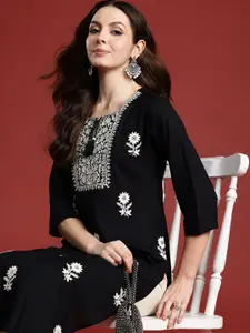 Indo Era Women Floral Embroidered Thread Work Kurta