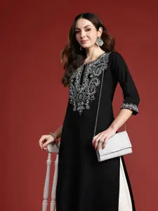 Indo Era Women Paisley Embroidered Thread Work Kurta