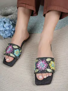 DressBerry Women Embellished Open Toe Flats