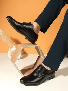 Carlton London Men Leather Formal Derbys