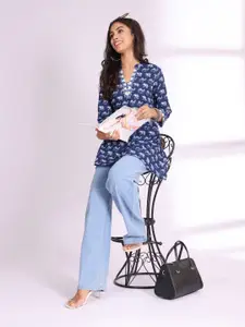 Varanga Ethnic Motifs Printed Notch Neck Cotton A-Line Kurti