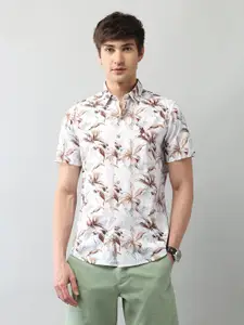 U.S. Polo Assn. Denim Co. Men Classic Fit Spread Collar Floral Printed Cotton Casual Shirt