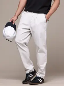 The Roadster Lifestyle Co. Men Relaxed Pure Cotton Loose Fit Pleated Trousers