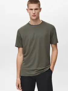 MANGO MAN Slim Fit Comfort Stretch T-shirt