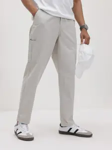 The Roadster Life Co. Men Pure Cotton Relaxed Cargos