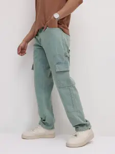 The Roadster Life Co. Men Vintage Wash Straight Fit Cargo-Style Jeans