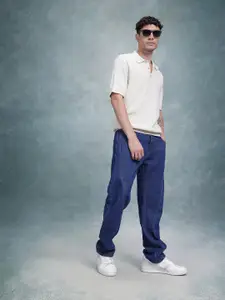 The Roadster Life Co. Men Straight Fit Mid-Rise Jeans