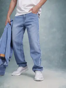 The Roadster Life Co. Men Straight Fit Mid-Rise Light Fade Frayed Jeans