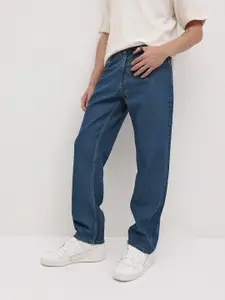 The Roadster Life Co. Men Mid-Rise Pure Cotton Straight Fit Jeans