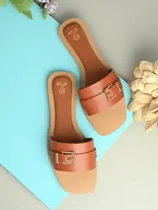 Styli Women Open Toe Flats with Buckles