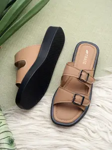 TRASE Women Open Toe Flats with Buckles