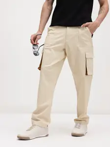 The Roadster Life Co. Men Mid-Rise Pure Cotton Relaxed Fit Cargos