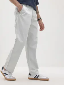 The Roadster Life Co. Men Straight Fit Pure Cotton Chinos