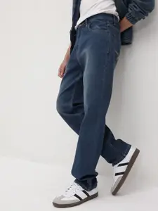 The Roadster Life Co. Men Straight Fit Jeans