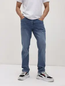 The Roadster Life Co. Men Mid-Rise Slim Fit Light Fade Stretchable Jeans