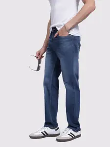 The Roadster Life Co. Men Regular Fit Mid-Rise Light Fade Stretchable Jeans