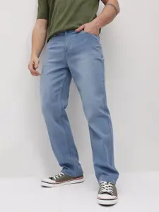 The Roadster Life Co. Men Straight Fit Mid-Rise Light Fade Stretchable Jeans