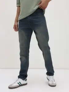 The Roadster Life Co. Men Vintage Wash Mid-Rise Slim Fit Heavy Fade Stretchable Jeans