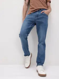 The Roadster Life Co. Men Slim Fit Mid-Rise Light Fade Stretchable Jeans