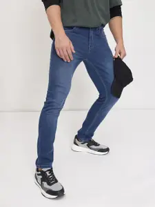 The Roadster Life Co. Men Slim Fit Mid-Rise Light Fade Stretchable Jeans