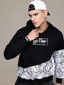 The Roadster Lifestyle Co. Men Printed Hooded Pure Cotton Sweatshirt