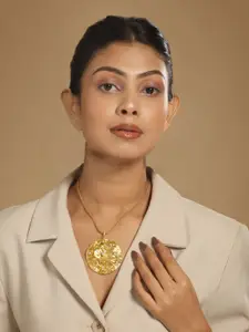 Yinara 18K Gold-Plated Pearl Embellished Minimal Chain Textured Floral Pendant Necklace