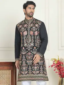 Jompers Floral Embroidered Mandarin Collar Silk Thread Work Straight Kurta