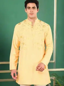 TATTVA Floral Embroidered Mandarin Collar Kantha Work Straight Short Kurta