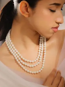 Rubans Glossy Classic Pearls Beaded Layered Necklace