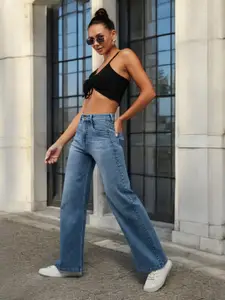 DOLCE CRUDO Women High-Rise Light Fade Stretchable Jeans