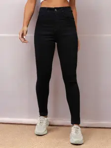 DOLCE CRUDO Women Slim Fit High-Rise Castle Denim  Slash Knee Stretchable Jeans