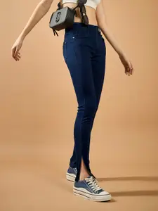 DOLCE CRUDO Women Skinny Fit Mid-Rise Stretchable Jeans