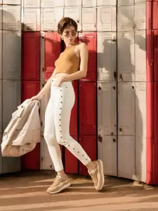 DOLCE CRUDO Women Skinny Fit High-Rise Low Distress Stretchable Jeans