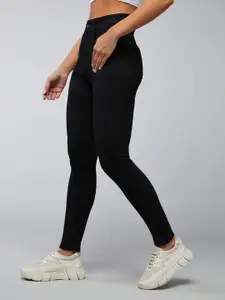 DOLCE CRUDO Women Slim Fit High-Rise Stretchable Jeans