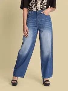 Bene Kleed Women Cotton High-Rise Light Fade Baggy Fit Jeans