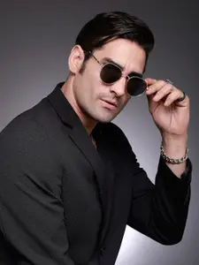 HASHTAG EYEWEAR Men Oval Sunglasses with Polarised and UV Protected Lens ICE-S2295-C2