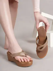 DressBerry Women Embellished Wedge Sandals