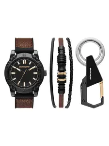 Skechers Men Textured Analogue Watch with Bracelet and Key Chain SR9117