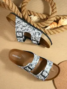 UNDERROUTE Men Comfort Sandals