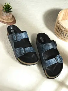 The Roadster Lifestyle Co Men Printed Comfort Sandals