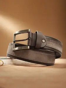 Levis Men Textured Leather Belt