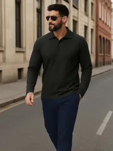 Moda Rapido Men Solid Polo Collar T-shirt