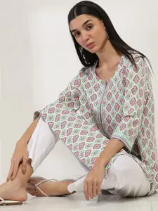 Rangriti  Floral Printed Notch--Neck Straight Kurta